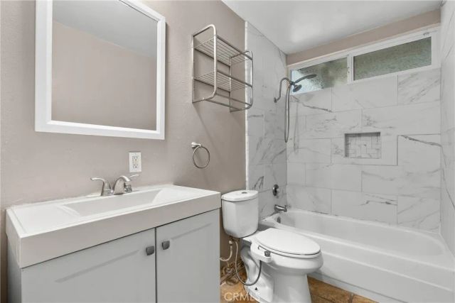 1853 Hillary Ct, Simi Valley, CA 93065