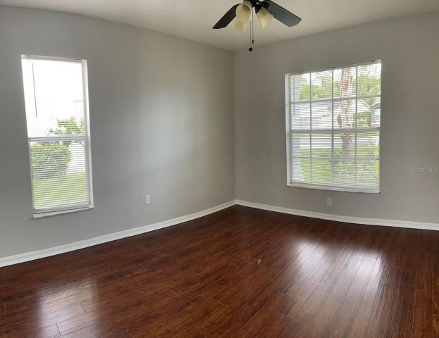 12101 ROSELAND DRIVE, New Port Richey, FL 34654