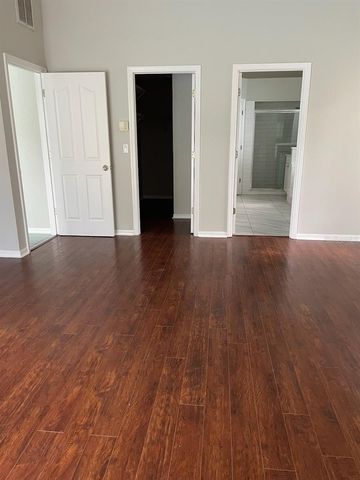 12101 ROSELAND DRIVE, New Port Richey, FL 34654