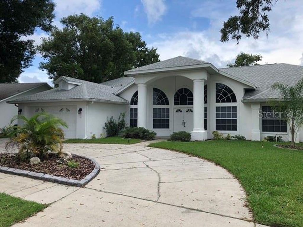 12101 ROSELAND DRIVE, New Port Richey, FL 34654