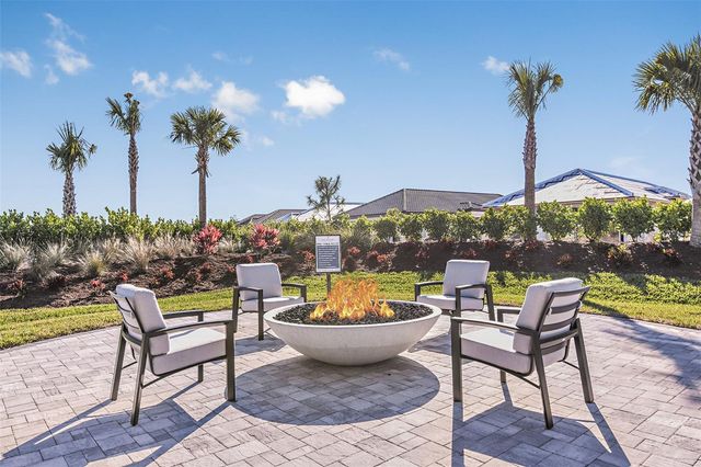 3225 TORTA COURT, Bradenton, FL 34211