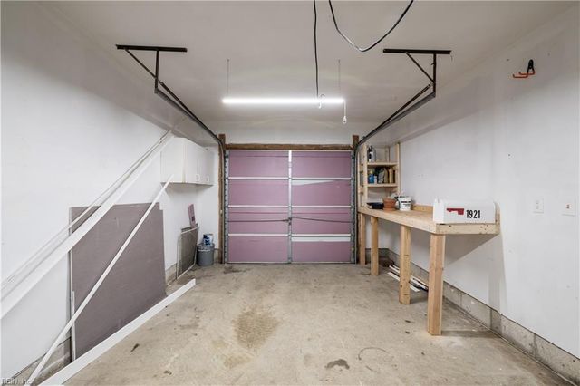 1921 Dolina DR, Virginia Beach, VA 23464