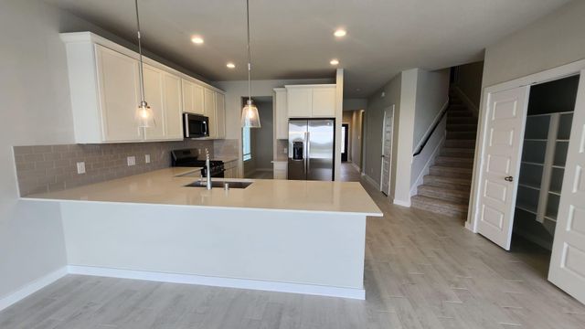 8714 Mallow Rose Way, Rosharon, TX 77583