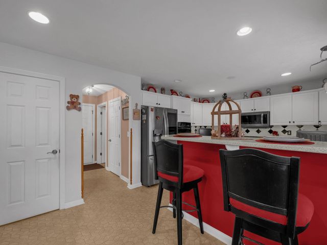 7256 Windsor Ridge Drive, Dayton, OH 45424