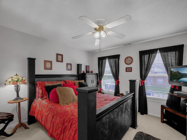 7256 Windsor Ridge Drive, Dayton, OH 45424