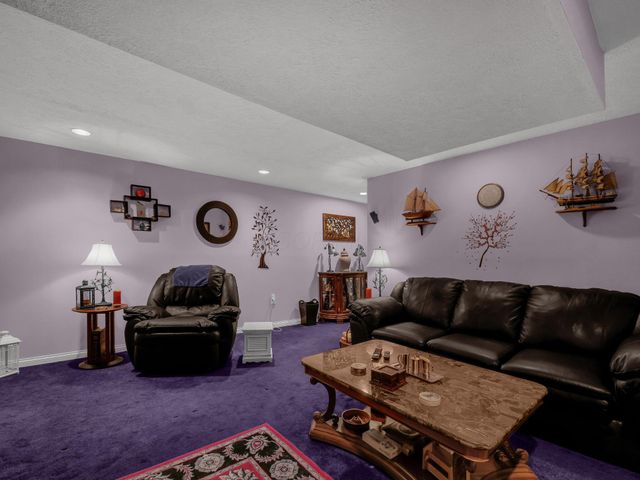 7256 Windsor Ridge Drive, Dayton, OH 45424