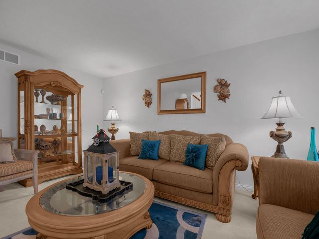 7256 Windsor Ridge Drive, Dayton, OH 45424