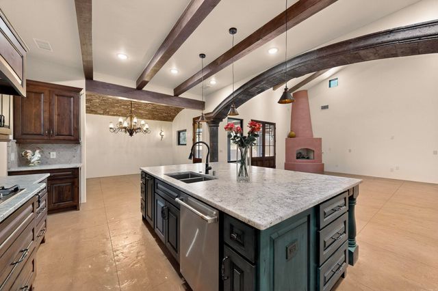 6224 Camino Alto Road NW, Albuquerque, NM 87120
