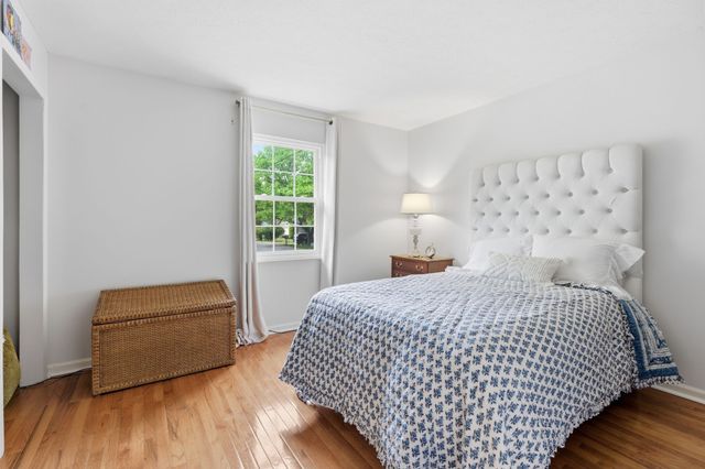 5141 English Village Dr, Nashville, TN 37211