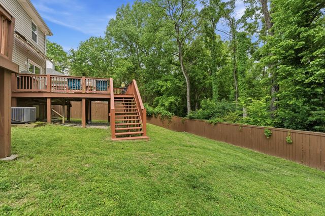 5141 English Village Dr, Nashville, TN 37211