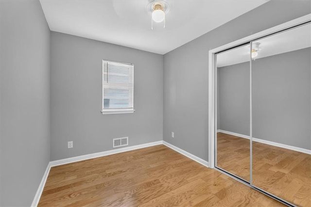 1217 S Osage Street, Independence, MO 64055