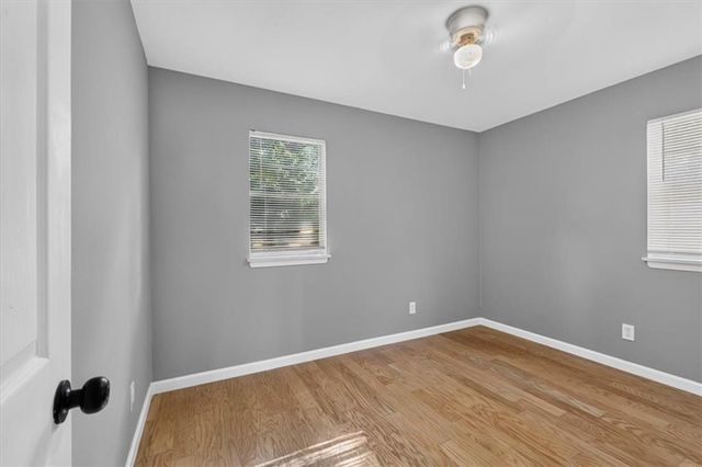 1217 S Osage Street, Independence, MO 64055
