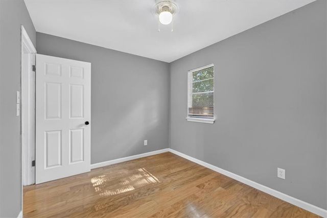 1217 S Osage Street, Independence, MO 64055