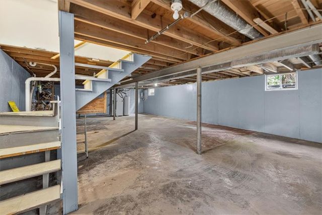 1217 S Osage Street, Independence, MO 64055