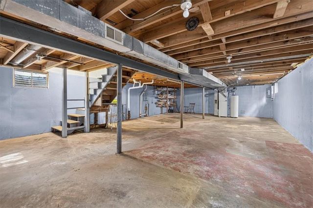 1217 S Osage Street, Independence, MO 64055