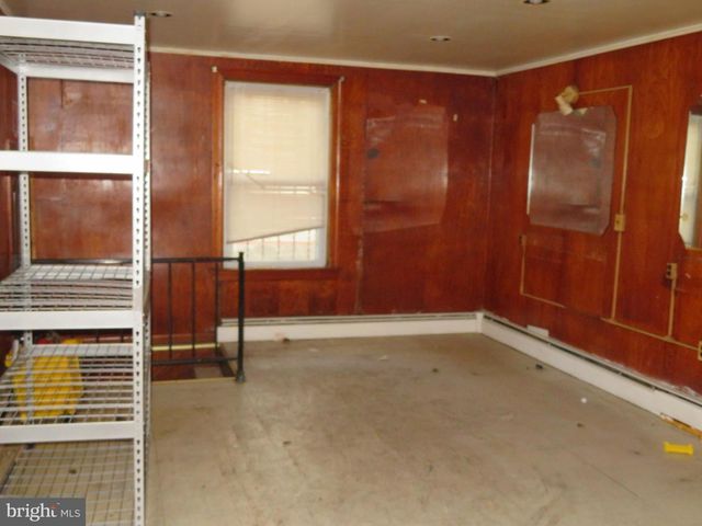 2422 E MONUMENT ST, Baltimore, MD 21205