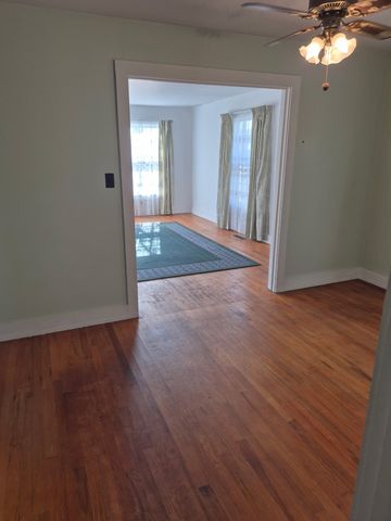 407 College Ave, E, Carthage, TN 37030