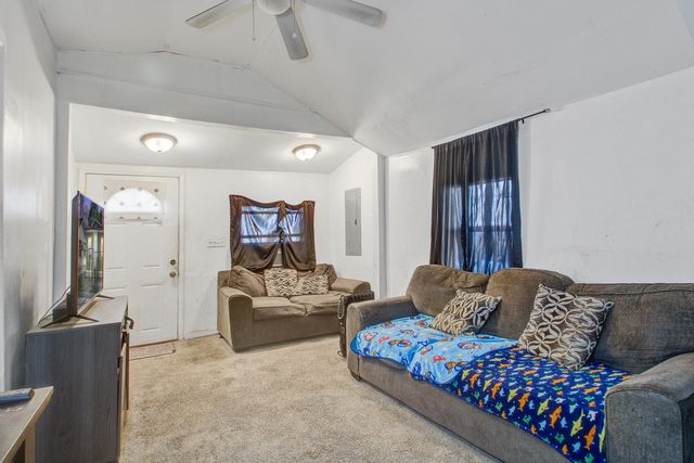 2055 Beech Avenue, North Charleston, SC 29405