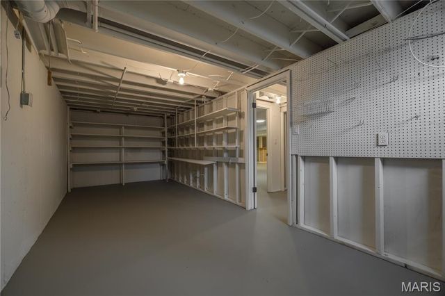 3095 Harness Drive, Florissant, MO 63033