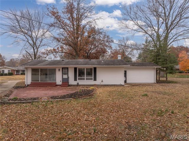 3095 Harness Drive, Florissant, MO 63033