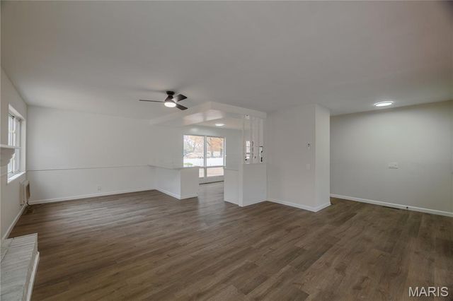 3095 Harness Drive, Florissant, MO 63033