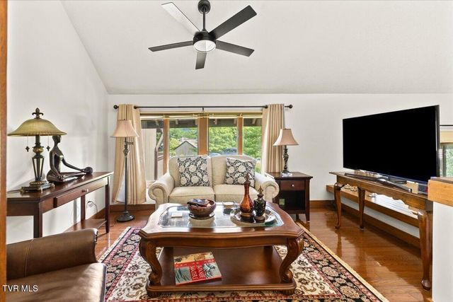 136 Columbine Road, Kingsport, TN 37660