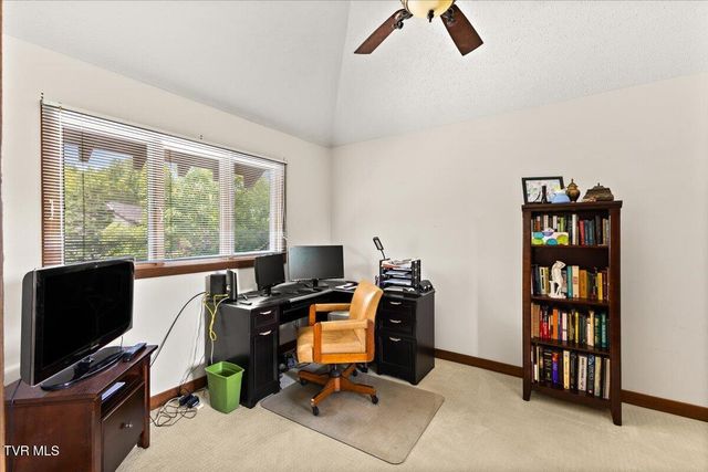 136 Columbine Road, Kingsport, TN 37660