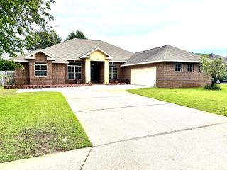 9071 Orlando Avenue, Navarre, FL 32566