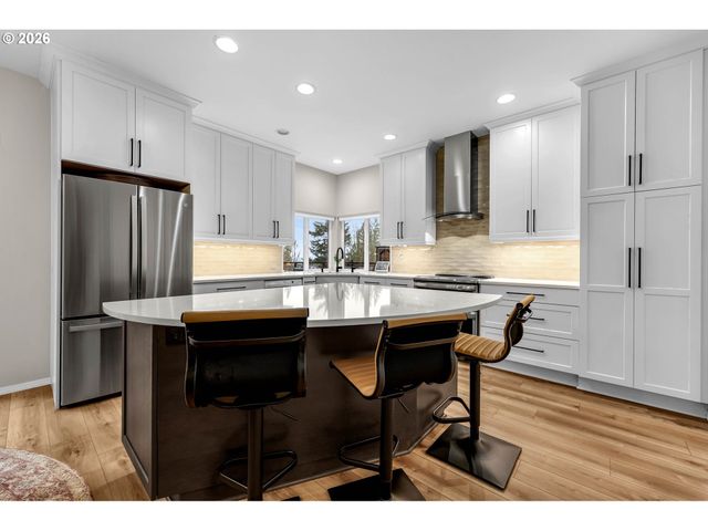 43 Se 46TH Dr, Gresham, OR 97080