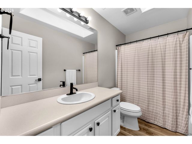 43 Se 46TH Dr, Gresham, OR 97080