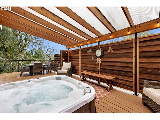 43 Se 46TH Dr, Gresham, OR 97080