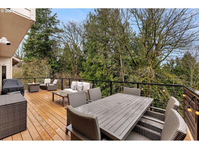 43 Se 46TH Dr, Gresham, OR 97080