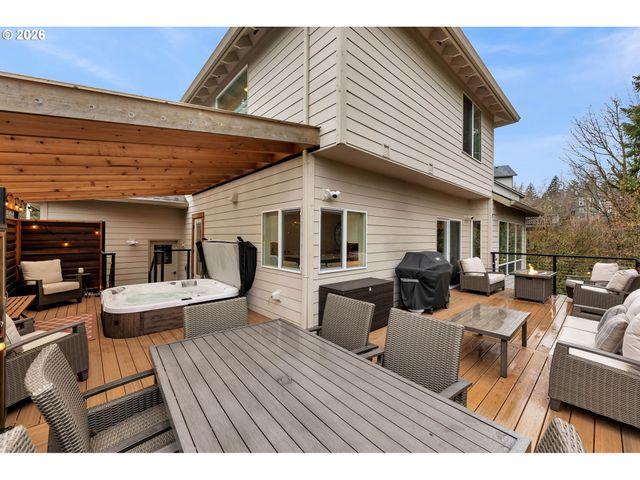 43 Se 46TH Dr, Gresham, OR 97080