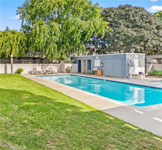 6800 Lampson, Garden Grove, CA 92845