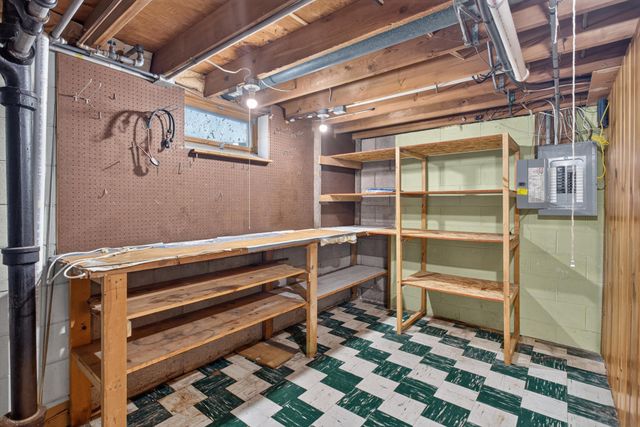 726 22nd Avenue N, South Saint Paul, MN 55075
