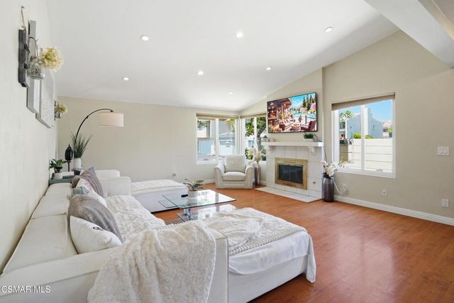 1896 Stow Street, Simi Valley, CA 93063