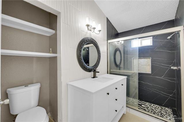 1109 W Garfield Avenue, Mission, TX 78573