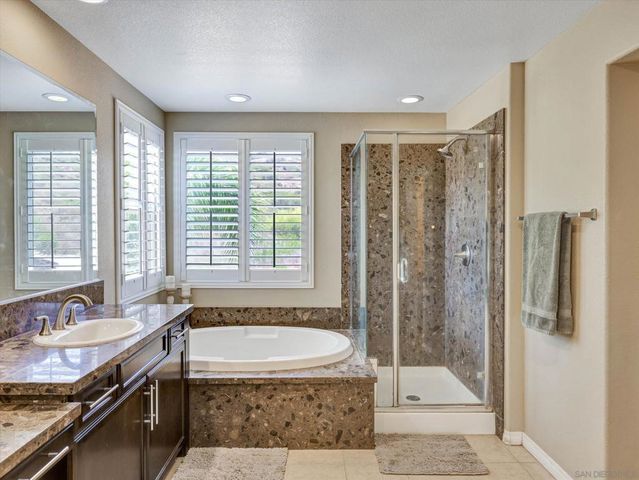 13589 Sohail, Lakeside, CA 92040