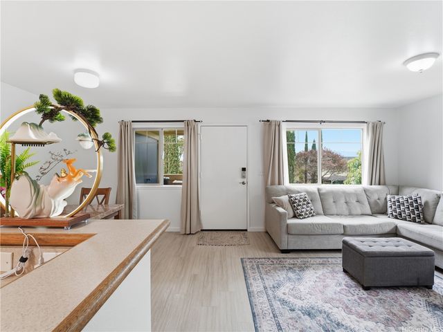 95-976 Ukuwai Street 907, Mililani, HI 96789