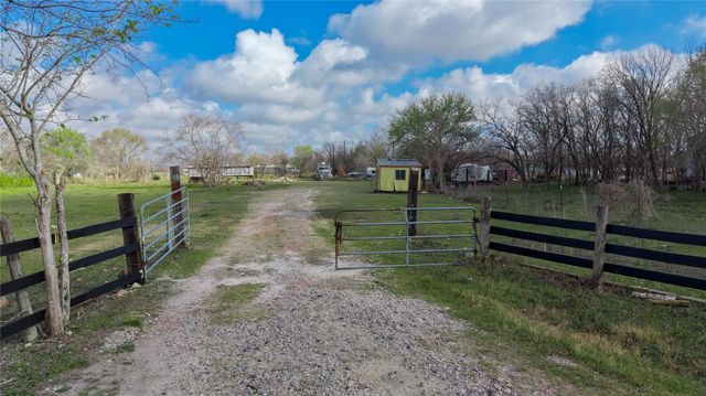 10717 Cullen Boulevard, Houston, TX 77047