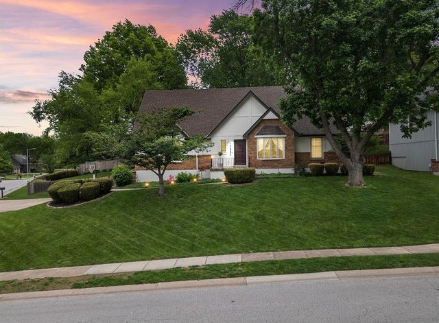 7331 Monrovia Street, Shawnee, KS 66216