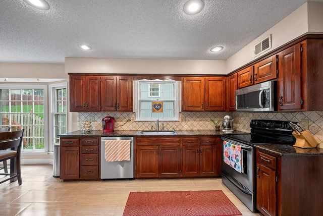 7331 Monrovia Street, Shawnee, KS 66216