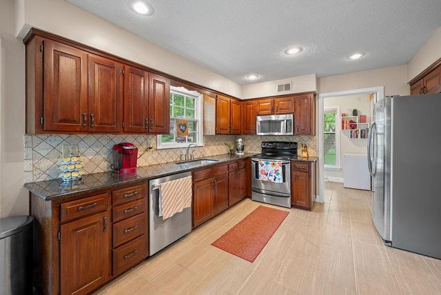 7331 Monrovia Street, Shawnee, KS 66216