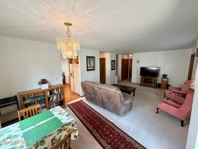 1444 W Woodlawn DR, Hayden, ID 83835