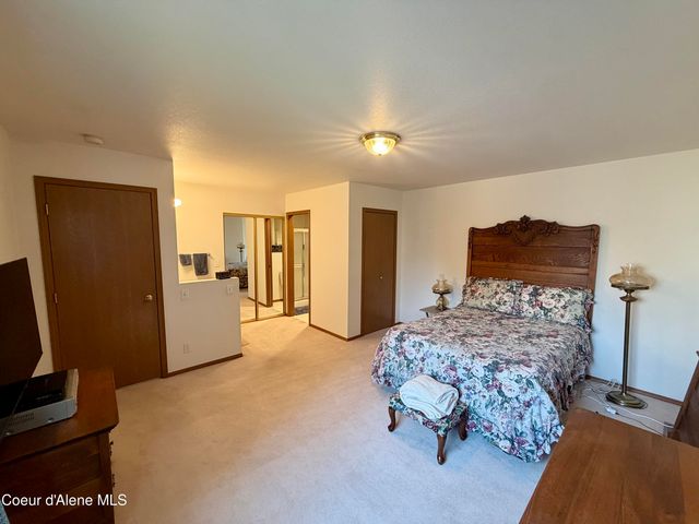 1444 W Woodlawn DR, Hayden, ID 83835