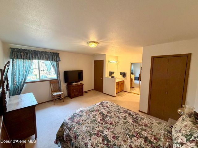 1444 W Woodlawn DR, Hayden, ID 83835