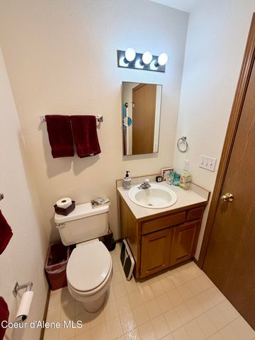 1444 W Woodlawn DR, Hayden, ID 83835