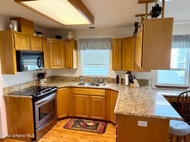 1444 W Woodlawn DR, Hayden, ID 83835