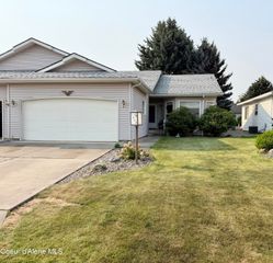1444 W Woodlawn DR, Hayden, ID 83835