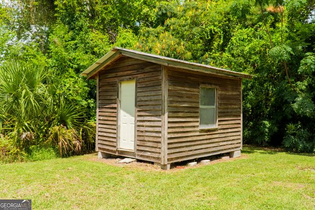 106 Nancy Avenue, Fargo, GA 31631